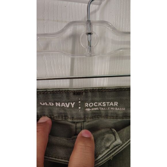 Old Navy Rockstar Women's Size 14 Mid Rise Olive Green Distressed Skinny Jeans - Picture 4 of 7